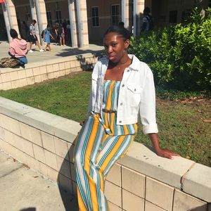 Meet your Posher, Azeria